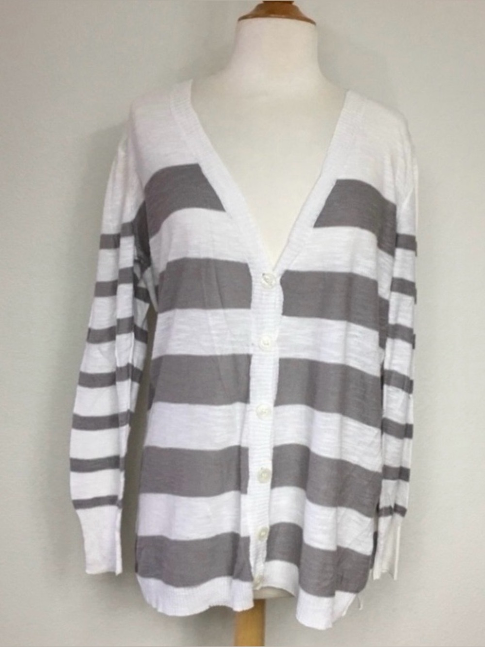 Joseph A Womens White Gray Stripes Button Cotton Mix Lightweight Cardigan Size M